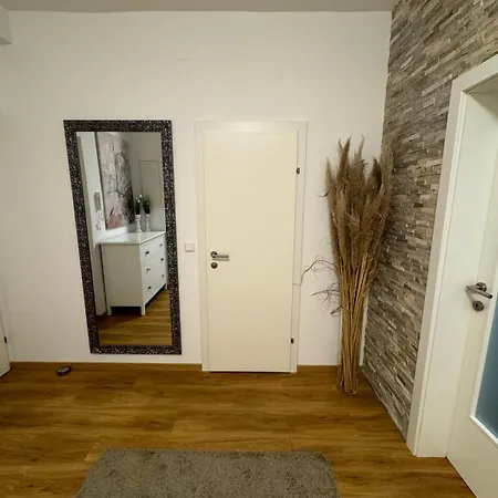 Elegant In Location Graz-free Parking * 그라츠