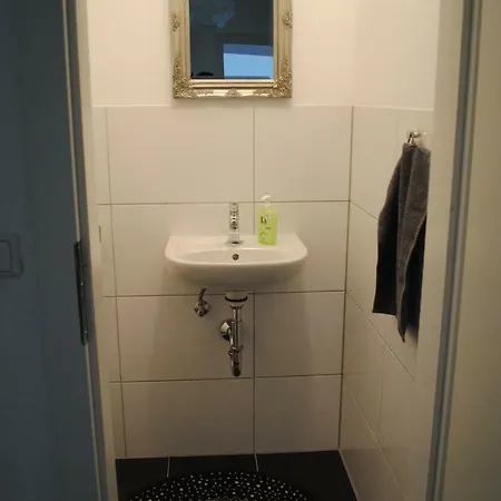 Elegant In Location Graz-free Parking Apartment